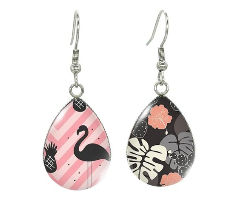 boucles d oreilles noir avec flamant rose ananas