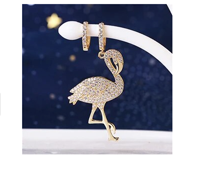 boucles d oreilles flamant rose asymetrique or