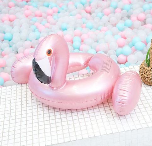 anneau de natation flamant rose