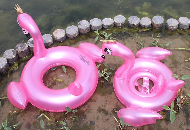grande bouee flamant rose pas chere