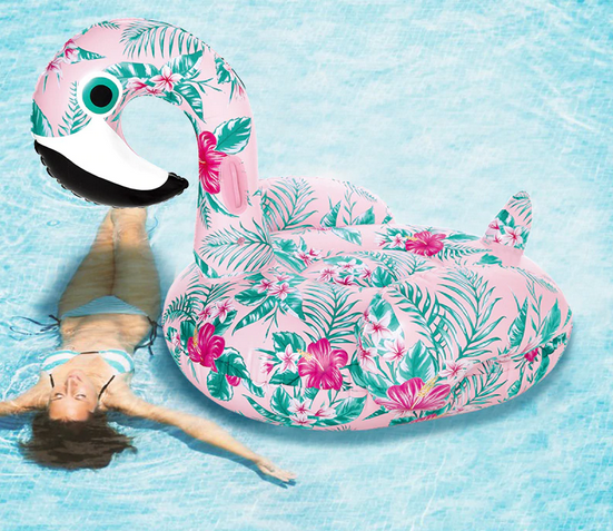 bouee flamant rose pour soiree piscine