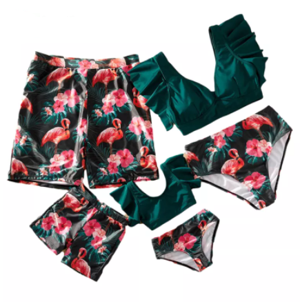 maillots de bain assortis pour la famille flamant rose