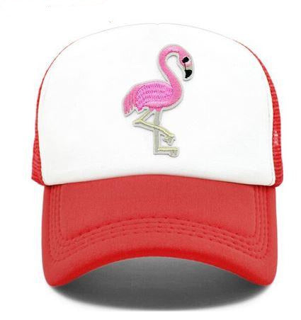 casquette rouge et blanche flamant rose
