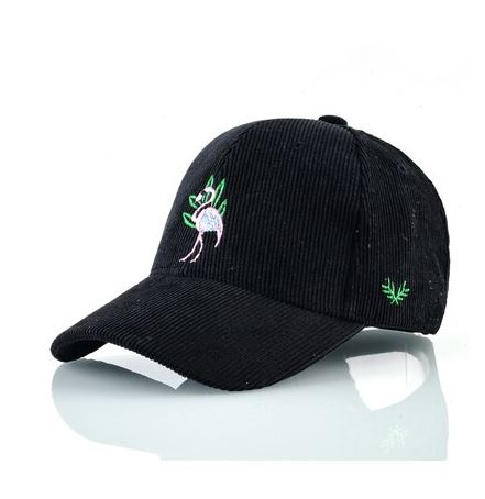 casquette noir en velours flamant rose