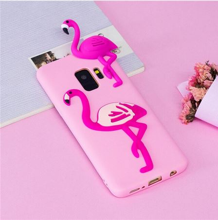 coque silicone avec flamant rose en relief