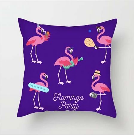 coussin avec flamant rose rigolo