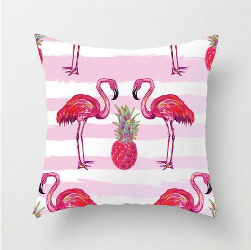 coussin avec flamant rose et ananas