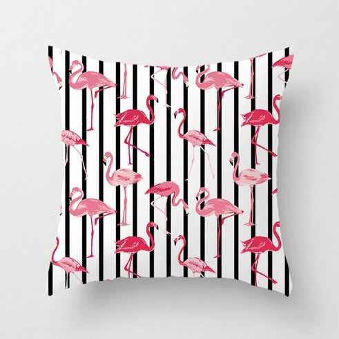 coussin flamant rose avec rayures noir et blanc