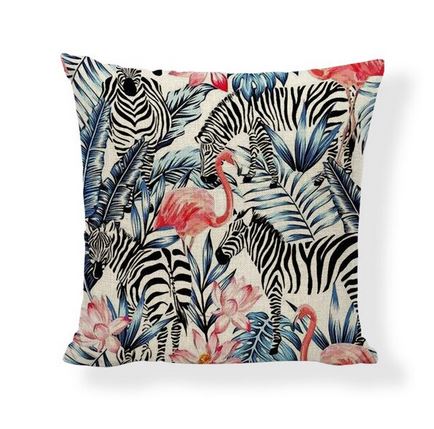coussin avec flamant rose zebre savane
