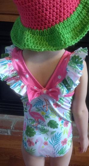 beau maillot flamant rose pour fille