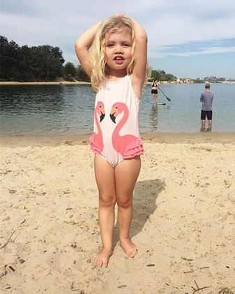 maillot fille flamant rose tendance pas cher
