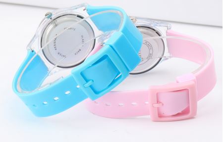 belle montre etanche flamant rose