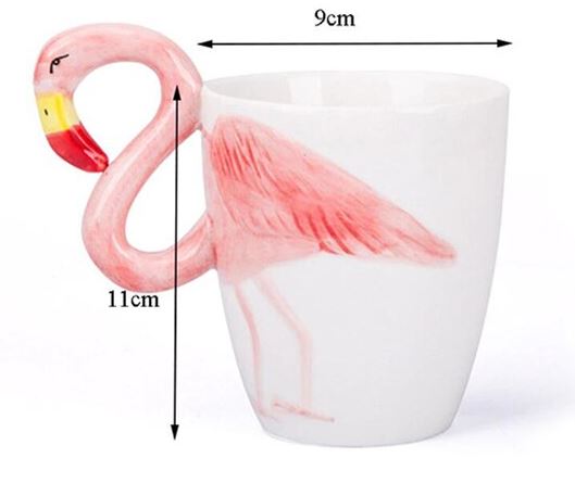 mug avec flamant rose en poignet