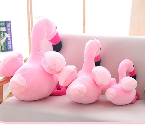 peluches flamant rose pour enfant