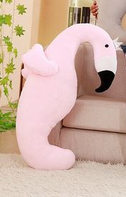 coussin xxl en forme de peluche flamant rose