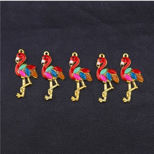 pendentif multicolore flamant rose