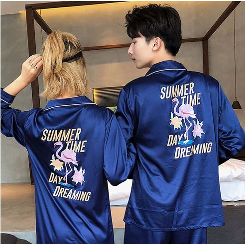 pyjama flamant rose en satin
