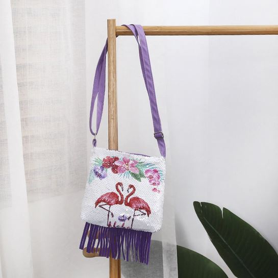sac frange flamant rose sequin blanc et parme