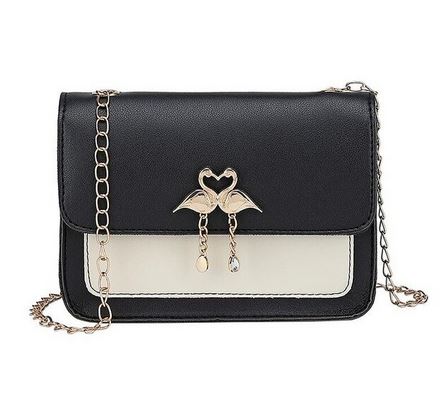 sac noir flamant rose cuir chic tendance