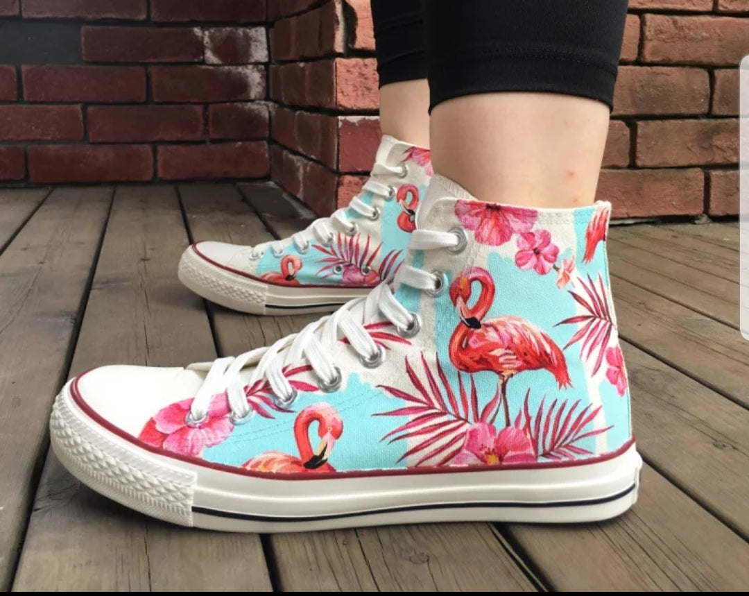 Converse flamant rose
