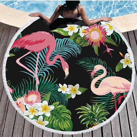 serviette ronde de plage avec flamant rose