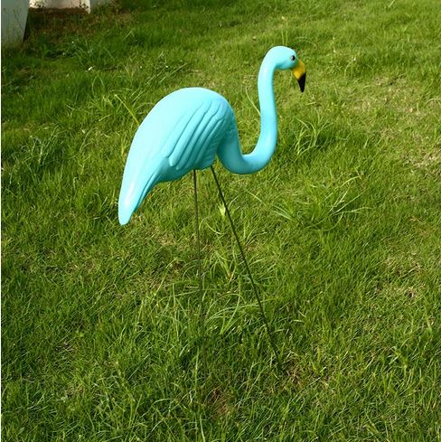 statue flamant rose original