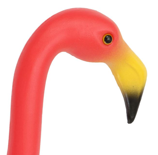 tete de statue flamant rose