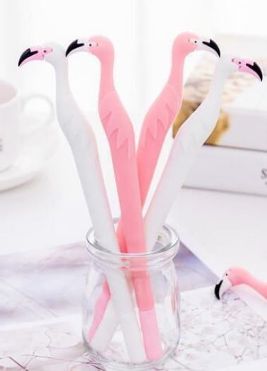 flamant rose en stylo bic