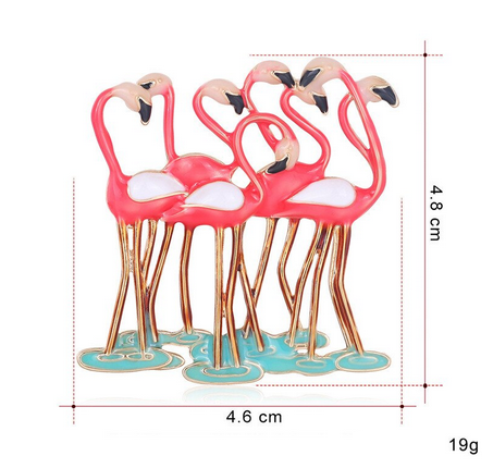 flamant rose en troupeau sur une broche