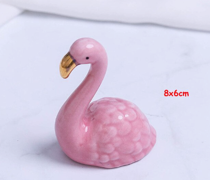 petite statuette flamant rose pour table en ceramique