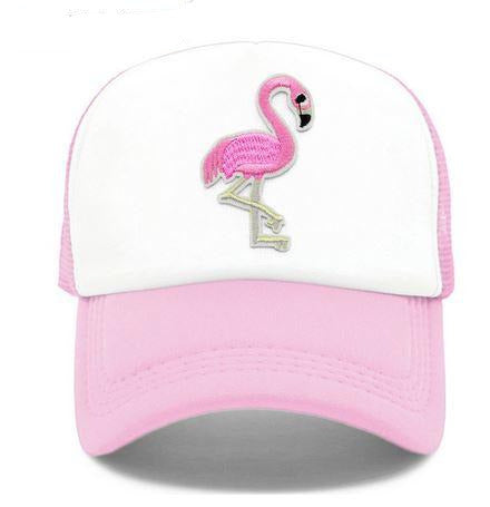 casquette couleur pastel avec flamant rose